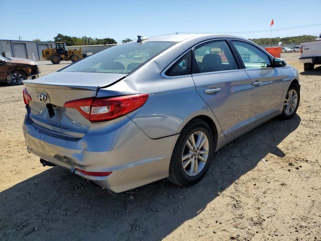 Photo 3 VIN: 5NPE24AF3GH363240 - HYUNDAI SONATA SE 