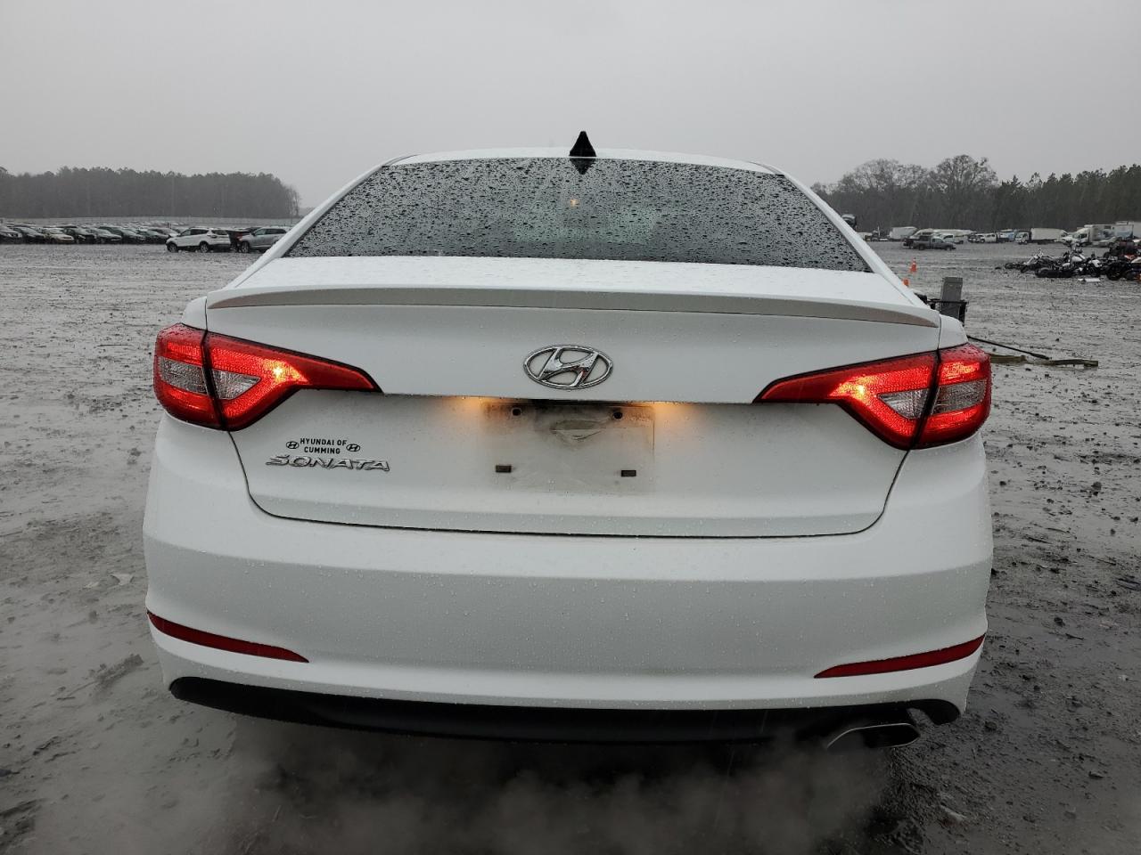 Photo 5 VIN: 5NPE24AF3GH363495 - HYUNDAI SONATA 