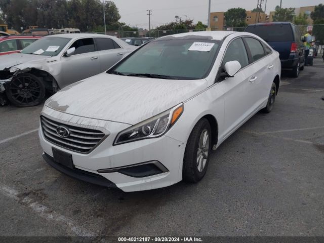 Photo 1 VIN: 5NPE24AF3GH363786 - HYUNDAI SONATA 