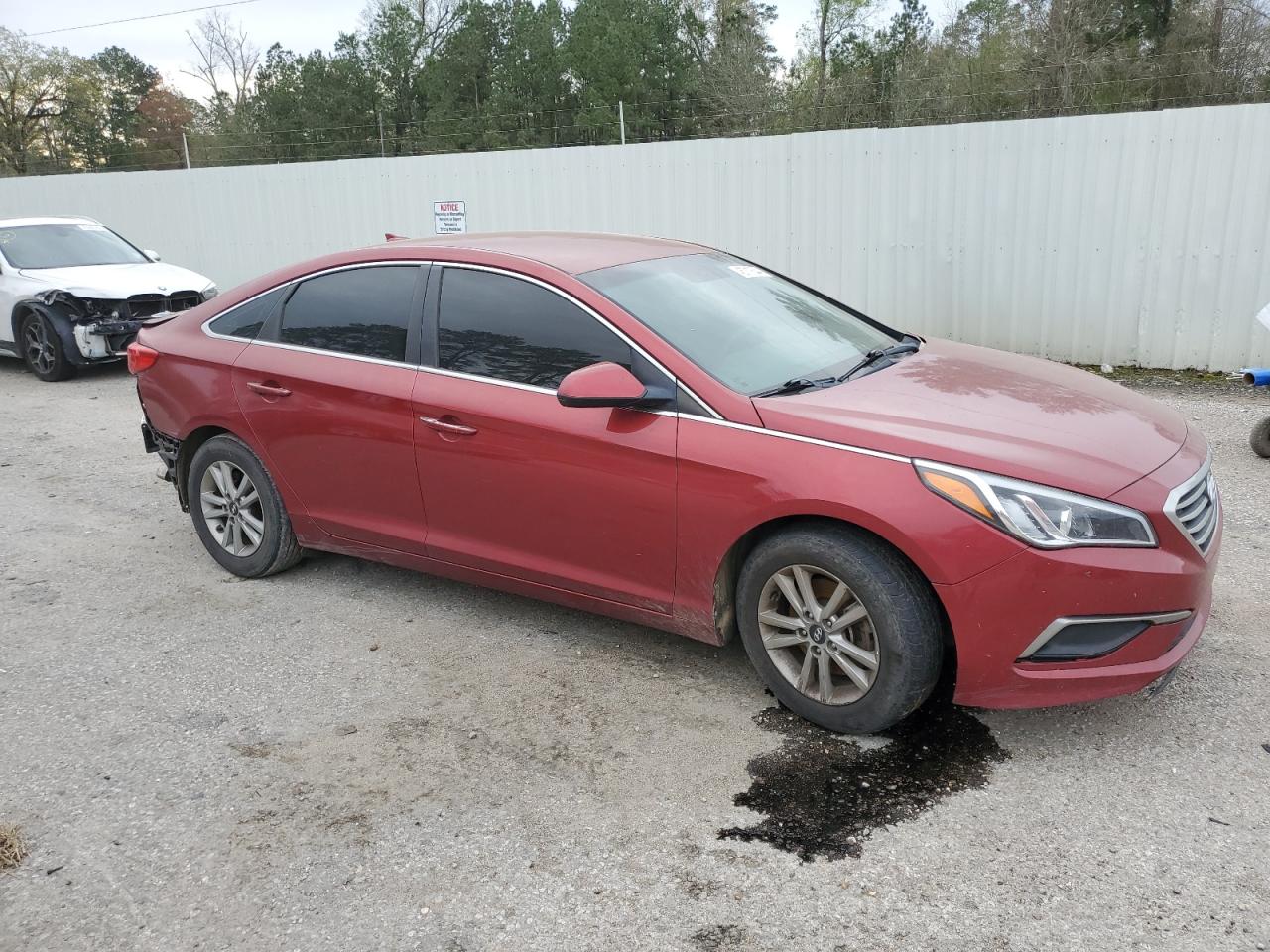 Photo 3 VIN: 5NPE24AF3GH369586 - HYUNDAI SONATA 