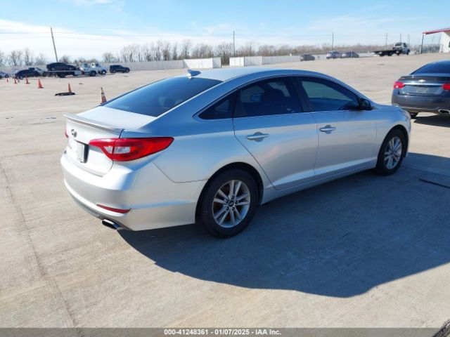 Photo 3 VIN: 5NPE24AF3GH371466 - HYUNDAI SONATA 