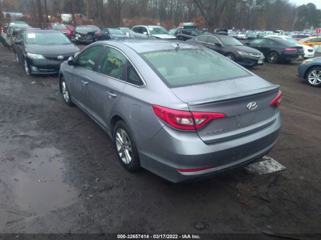 Photo 2 VIN: 5NPE24AF3GH377378 - HYUNDAI SONATA 