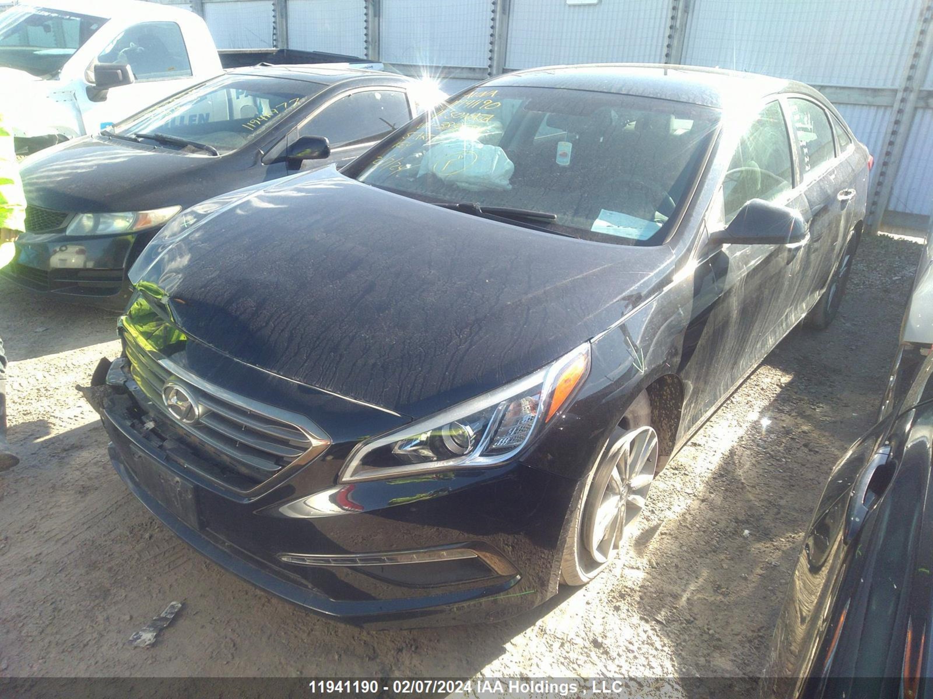 Photo 1 VIN: 5NPE24AF3GH383584 - HYUNDAI SONATA 