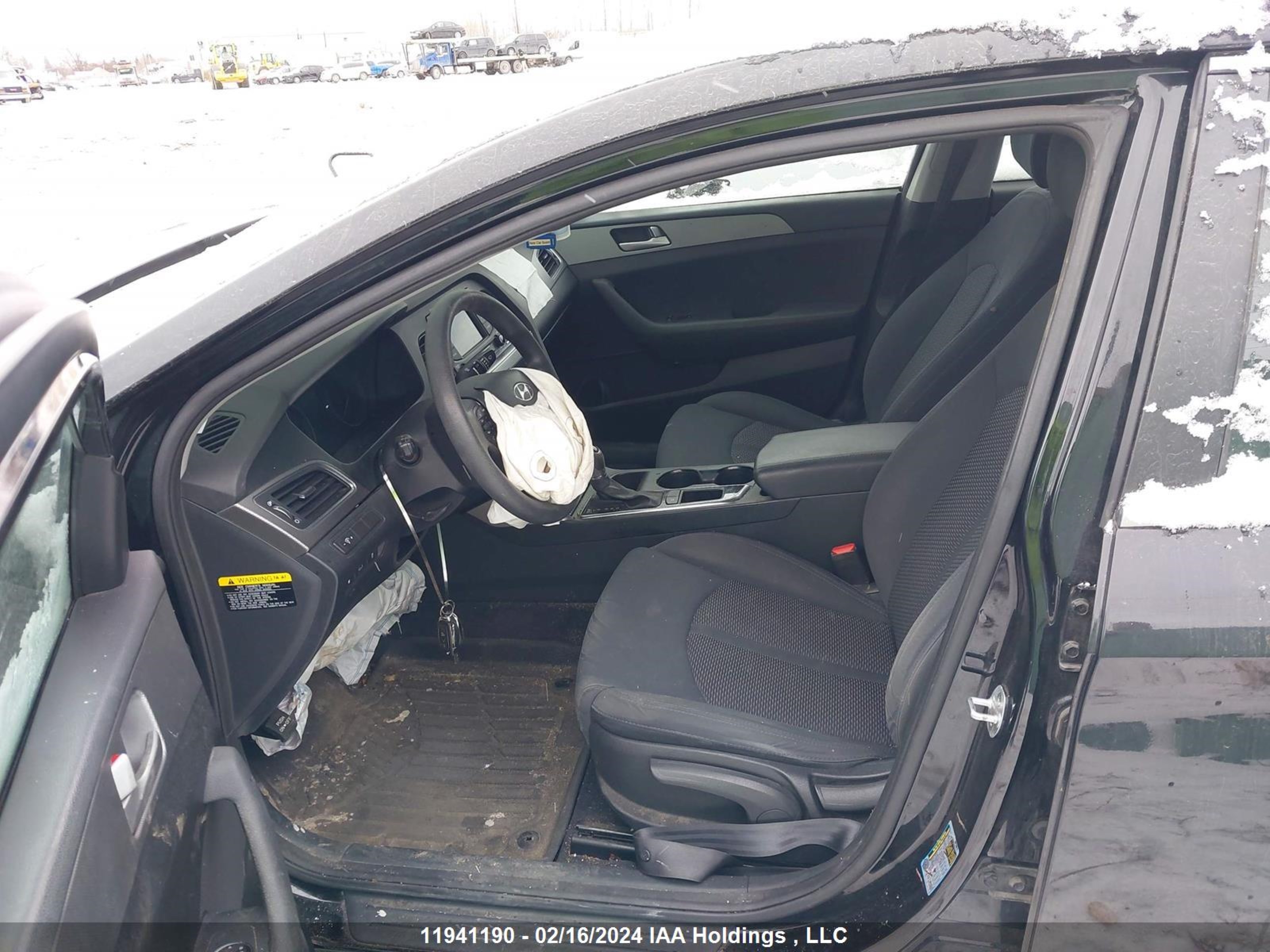 Photo 4 VIN: 5NPE24AF3GH383584 - HYUNDAI SONATA 