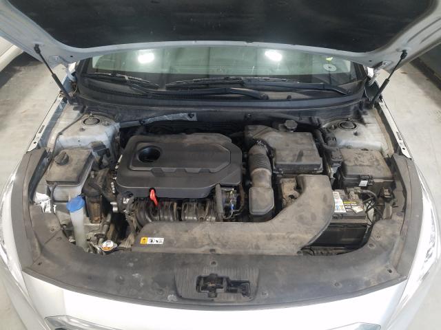 Photo 6 VIN: 5NPE24AF3GH383715 - HYUNDAI SONATA SE 