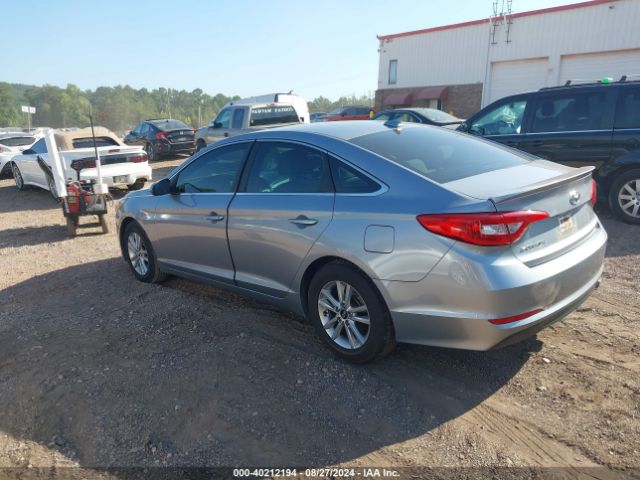 Photo 2 VIN: 5NPE24AF3GH390681 - HYUNDAI SONATA 