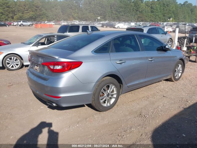 Photo 3 VIN: 5NPE24AF3GH390681 - HYUNDAI SONATA 