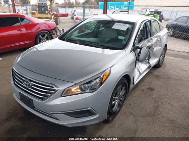 Photo 5 VIN: 5NPE24AF3GH393239 - HYUNDAI SONATA 