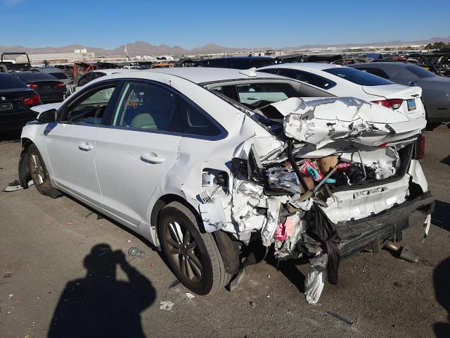 Photo 2 VIN: 5NPE24AF3GH393855 - HYUNDAI SONATA SE 