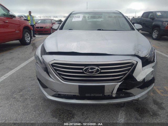 Photo 5 VIN: 5NPE24AF3GH397677 - HYUNDAI SONATA 