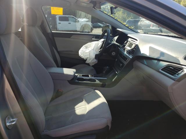 Photo 4 VIN: 5NPE24AF3GH398716 - HYUNDAI SONATA SE 