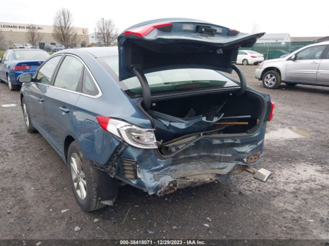 Photo 5 VIN: 5NPE24AF3GH398778 - HYUNDAI SONATA 