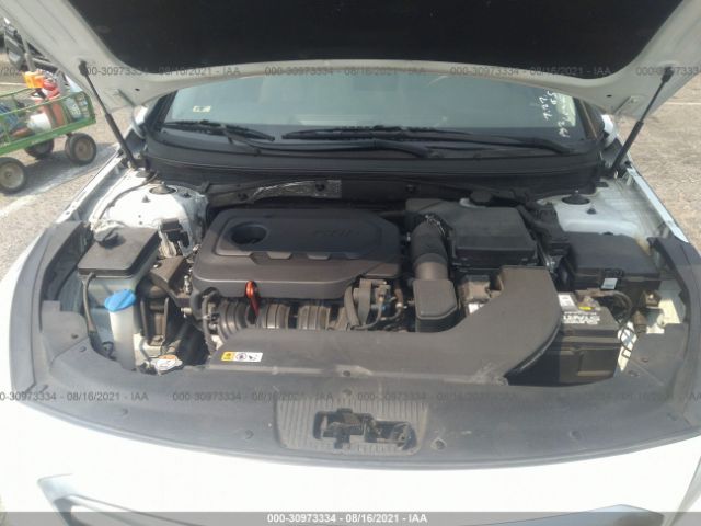 Photo 9 VIN: 5NPE24AF3GH401923 - HYUNDAI SONATA 