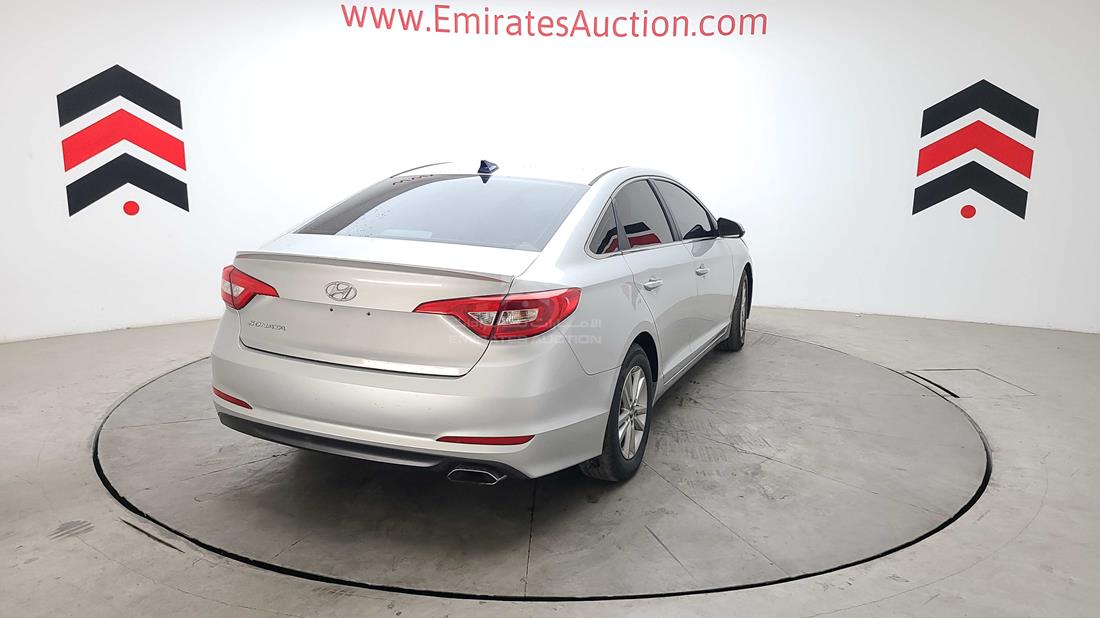 Photo 12 VIN: 5NPE24AF3GH402456 - HYUNDAI SONATA 