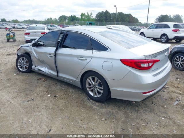 Photo 2 VIN: 5NPE24AF3GH403591 - HYUNDAI SONATA 