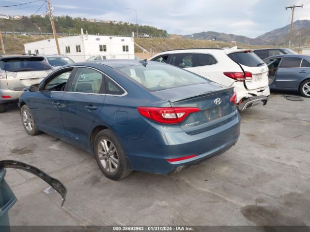 Photo 2 VIN: 5NPE24AF3GH403946 - HYUNDAI SONATA 