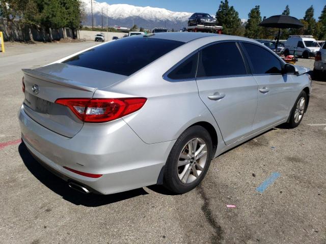 Photo 2 VIN: 5NPE24AF3GH404224 - HYUNDAI SONATA SE 