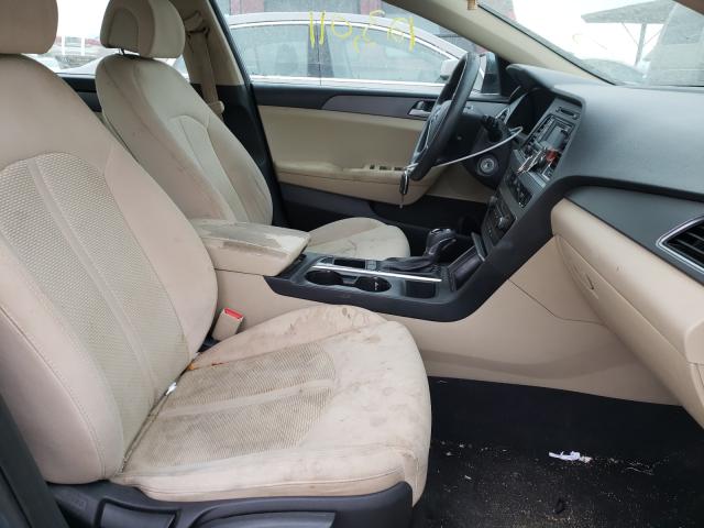 Photo 4 VIN: 5NPE24AF3GH406930 - HYUNDAI SONATA SE 