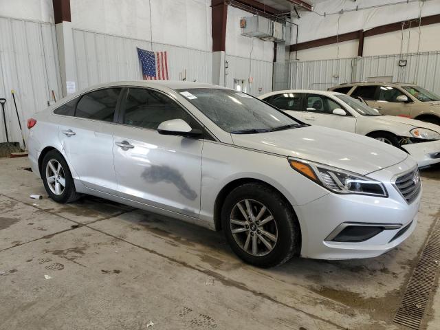 Photo 3 VIN: 5NPE24AF3GH408452 - HYUNDAI SONATA SE 