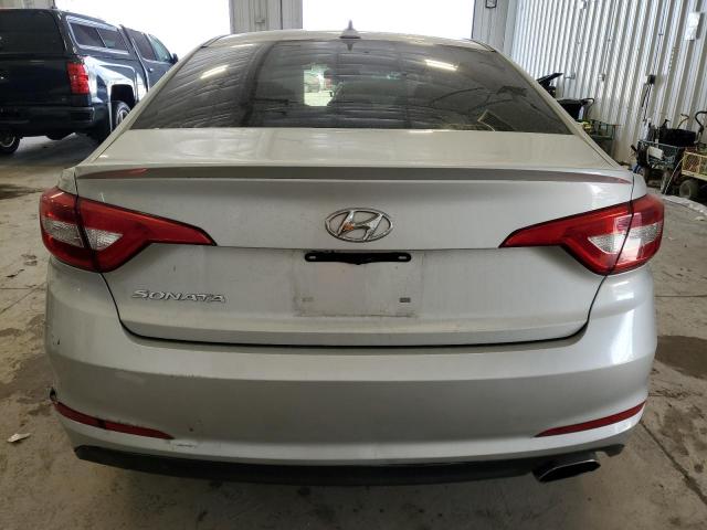 Photo 5 VIN: 5NPE24AF3GH408452 - HYUNDAI SONATA SE 