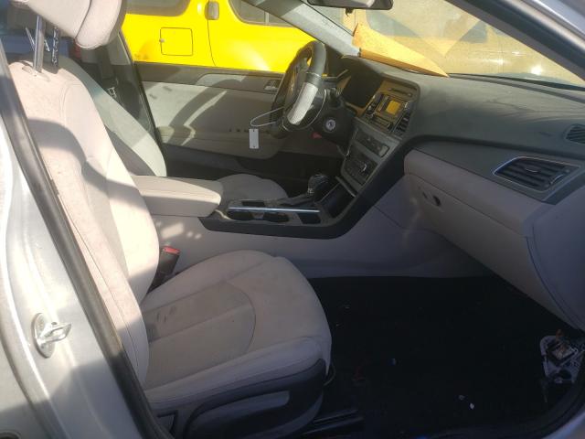 Photo 4 VIN: 5NPE24AF3GH410525 - HYUNDAI SONATA SE 