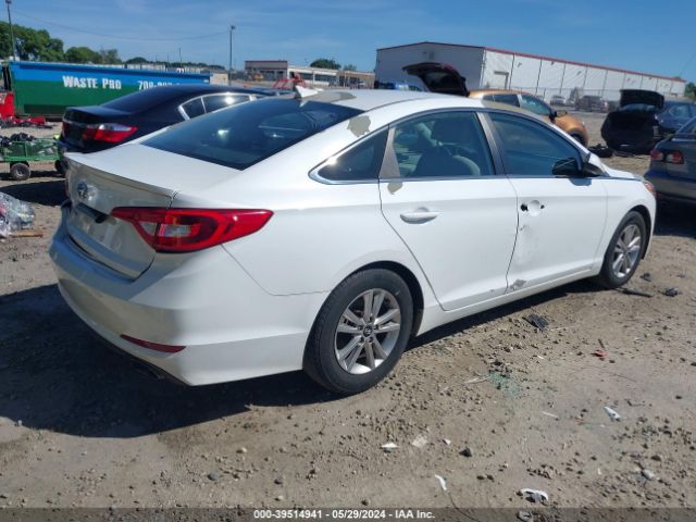 Photo 3 VIN: 5NPE24AF3GH417636 - HYUNDAI SONATA 