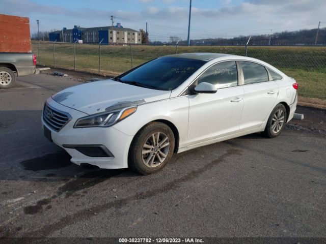 Photo 1 VIN: 5NPE24AF3GH418463 - HYUNDAI SONATA 