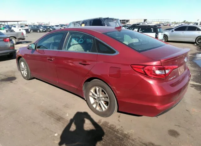 Photo 2 VIN: 5NPE24AF3GH418687 - HYUNDAI SONATA 