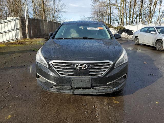 Photo 4 VIN: 5NPE24AF3GH431777 - HYUNDAI SONATA SE 