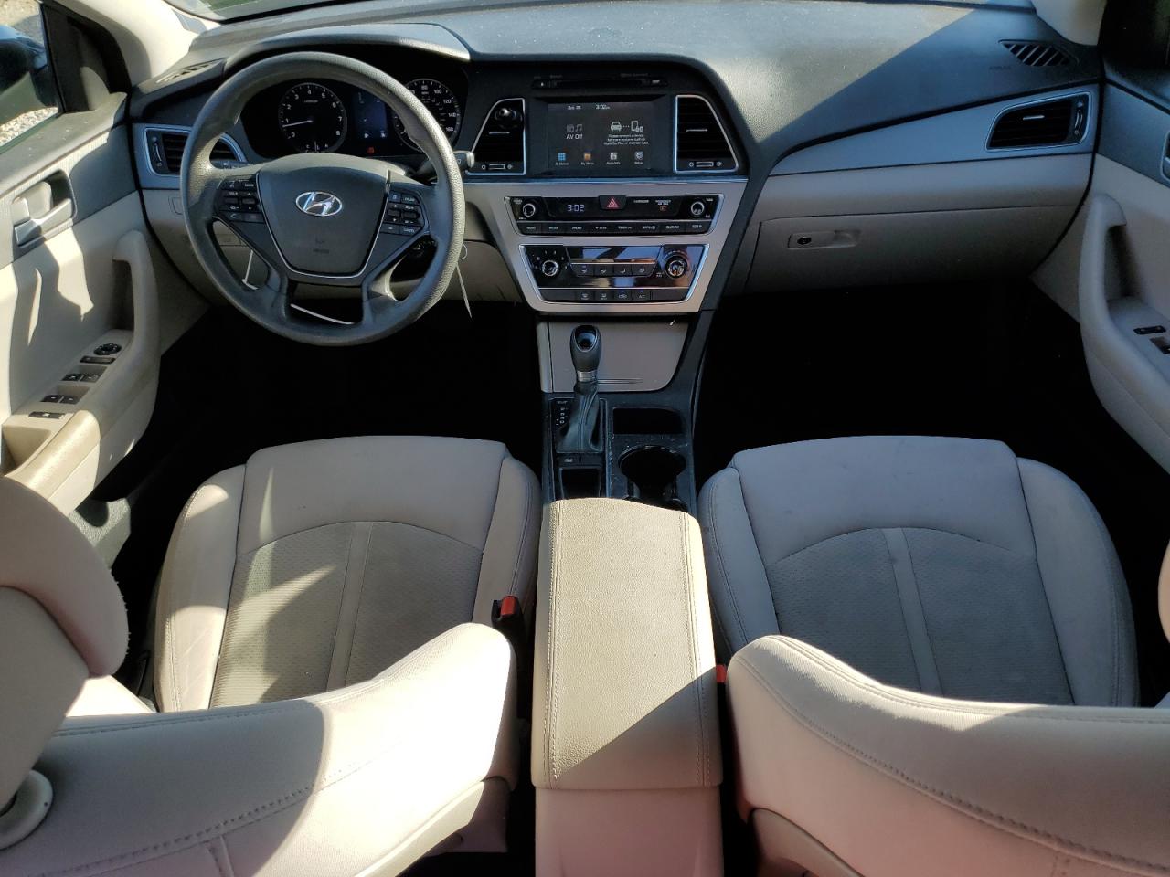 Photo 7 VIN: 5NPE24AF3HH438410 - HYUNDAI SONATA 