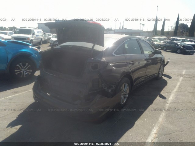 Photo 3 VIN: 5NPE24AF3HH447799 - HYUNDAI SONATA 