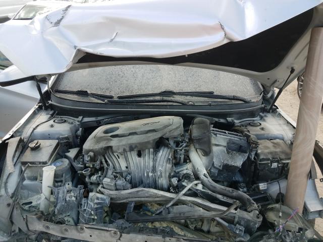 Photo 6 VIN: 5NPE24AF3HH448208 - HYUNDAI SONATA SE 