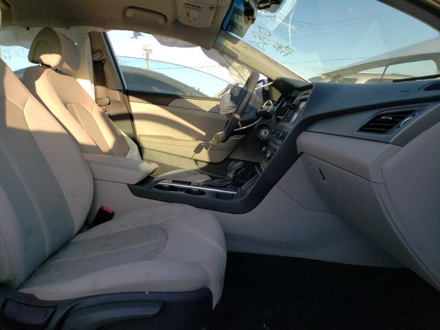 Photo 4 VIN: 5NPE24AF3HH450301 - HYUNDAI SONATA SE 