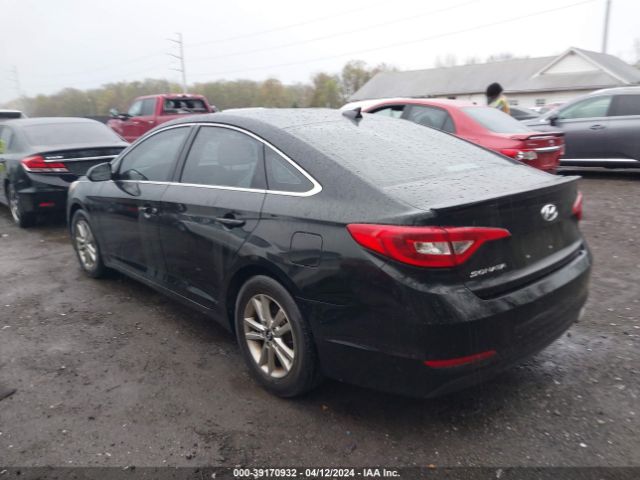 Photo 2 VIN: 5NPE24AF3HH458625 - HYUNDAI SONATA 