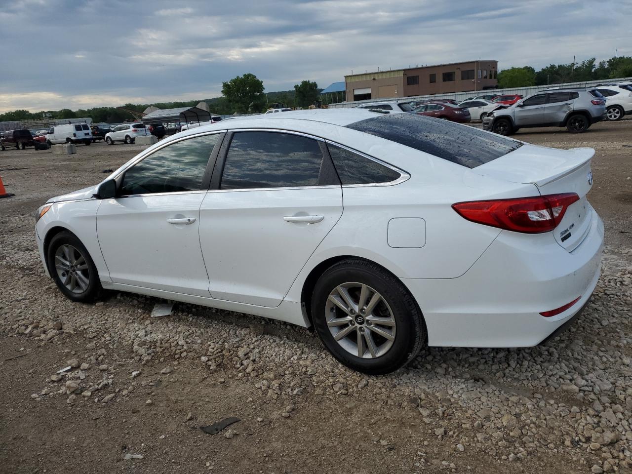 Photo 1 VIN: 5NPE24AF3HH466059 - HYUNDAI SONATA 