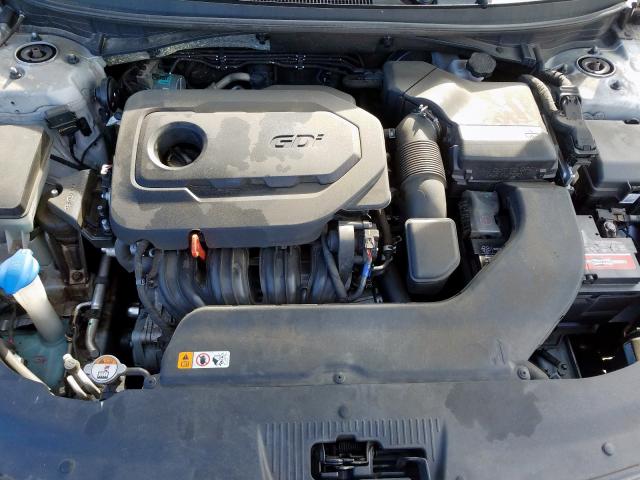 Photo 6 VIN: 5NPE24AF3HH470466 - HYUNDAI SONATA SE 