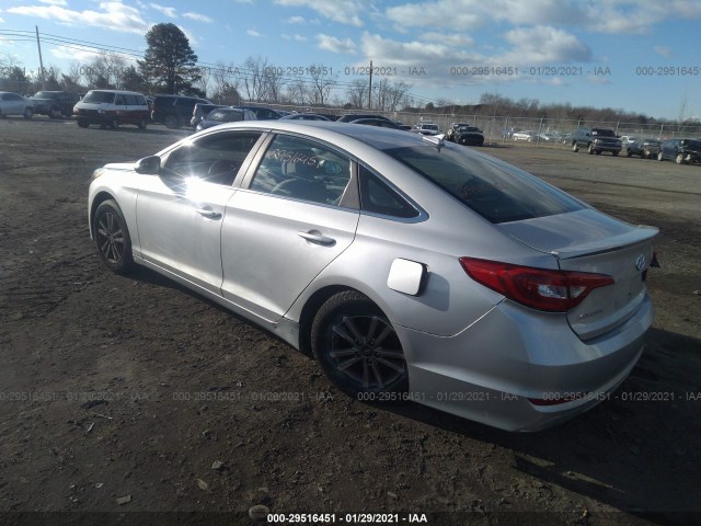 Photo 2 VIN: 5NPE24AF3HH484061 - HYUNDAI SONATA 