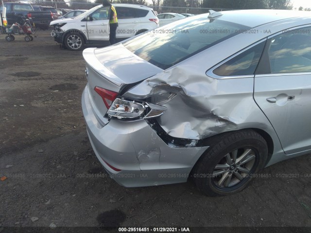 Photo 5 VIN: 5NPE24AF3HH484061 - HYUNDAI SONATA 