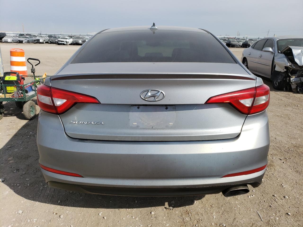 Photo 5 VIN: 5NPE24AF3HH494492 - HYUNDAI SONATA 