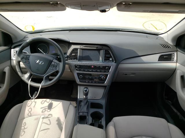 Photo 8 VIN: 5NPE24AF3HH505636 - HYUNDAI SONATA SE 