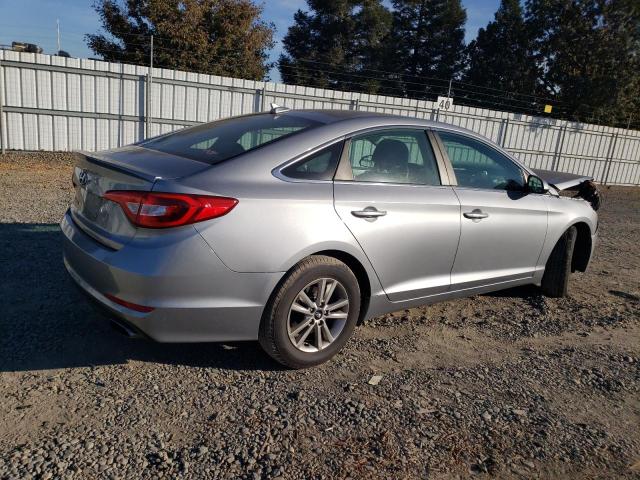 Photo 2 VIN: 5NPE24AF3HH515504 - HYUNDAI SONATA SE 