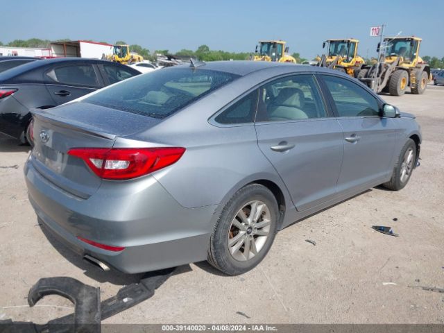 Photo 3 VIN: 5NPE24AF3HH520475 - HYUNDAI SONATA 