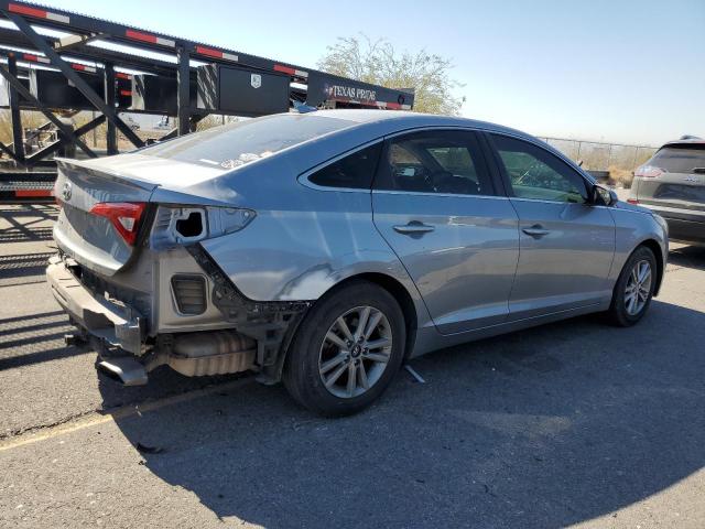 Photo 2 VIN: 5NPE24AF3HH520833 - HYUNDAI SONATA SE 