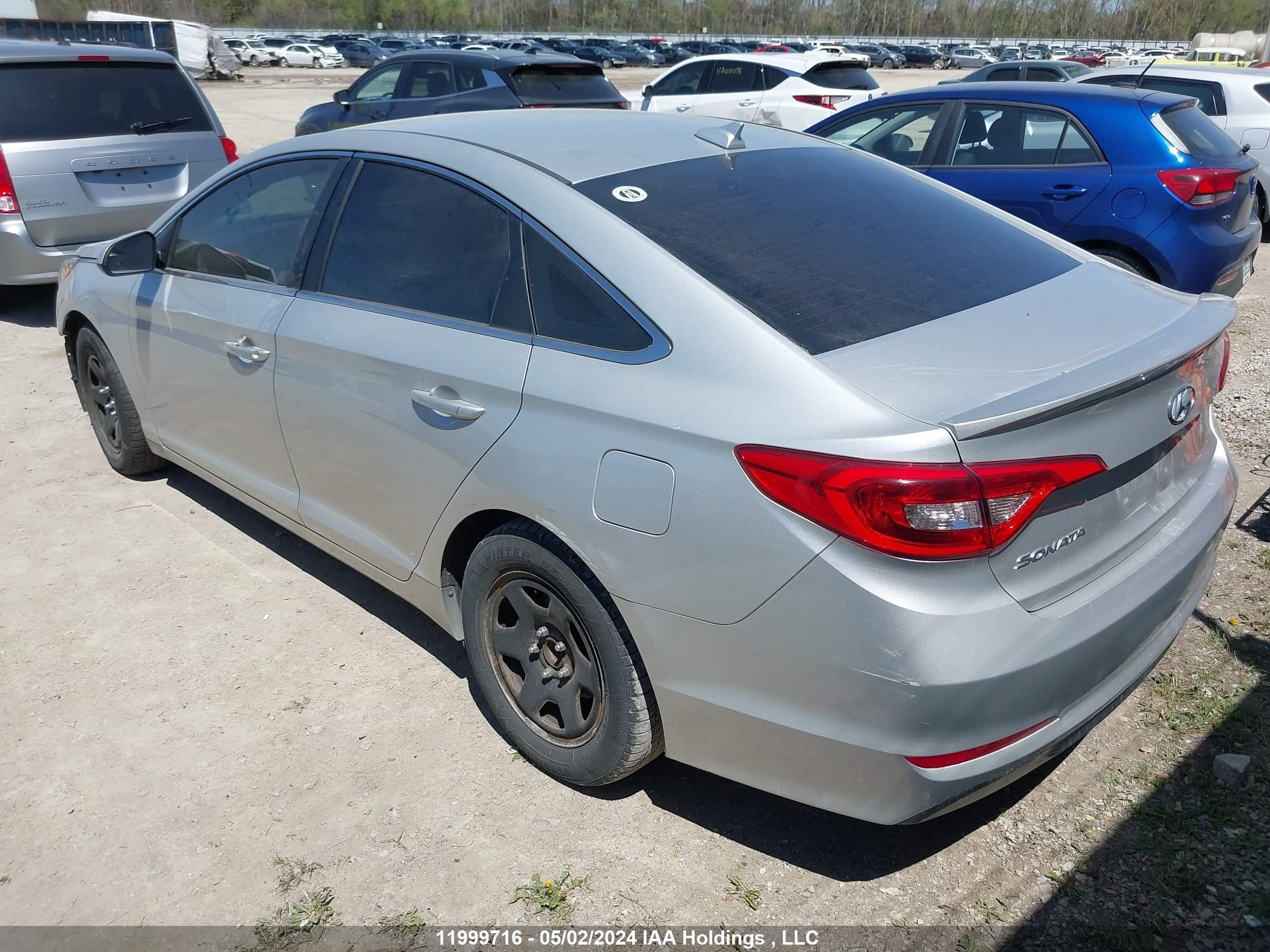 Photo 2 VIN: 5NPE24AF3HH523893 - HYUNDAI SONATA 