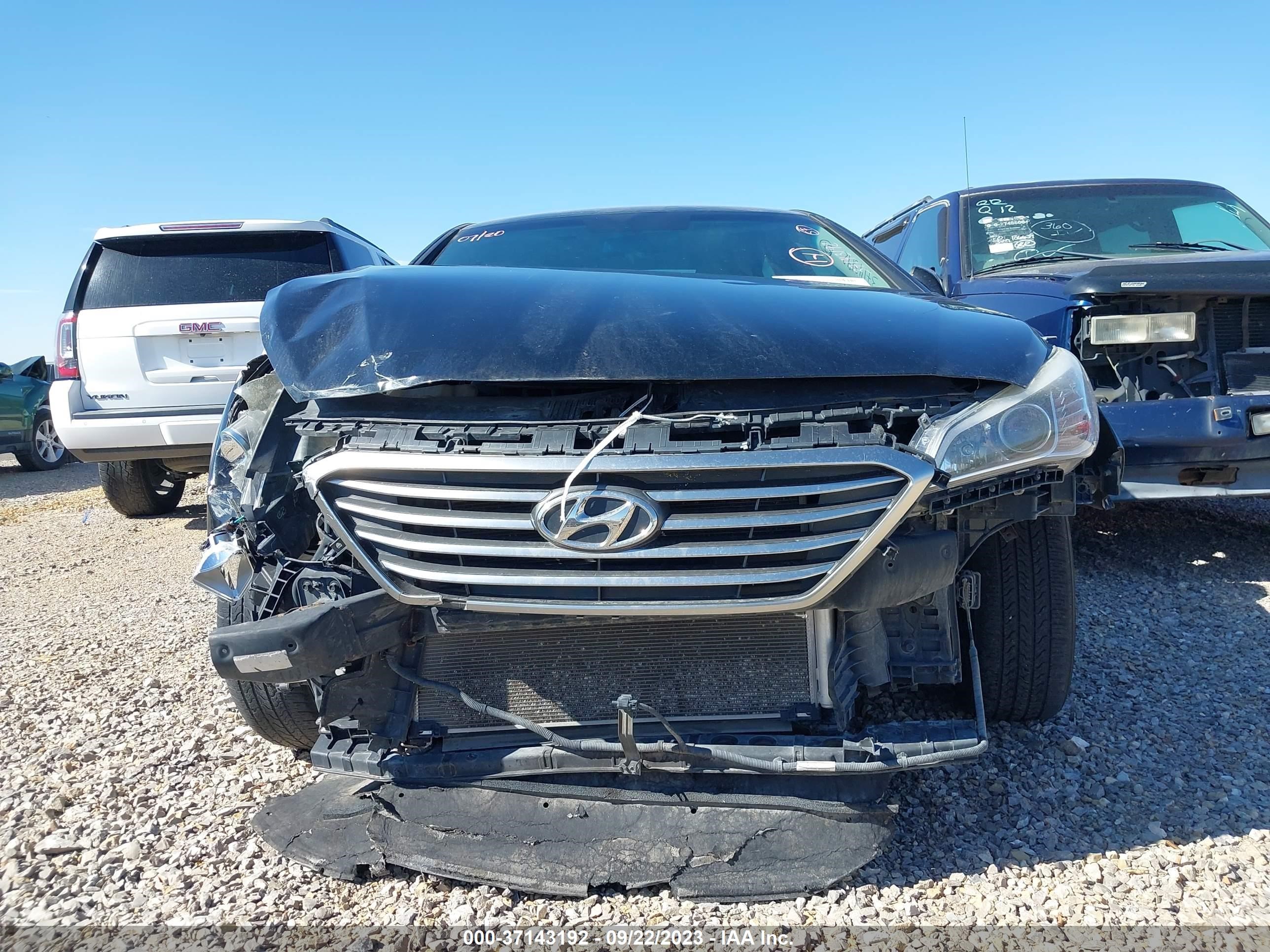 Photo 11 VIN: 5NPE24AF3HH531380 - HYUNDAI SONATA 