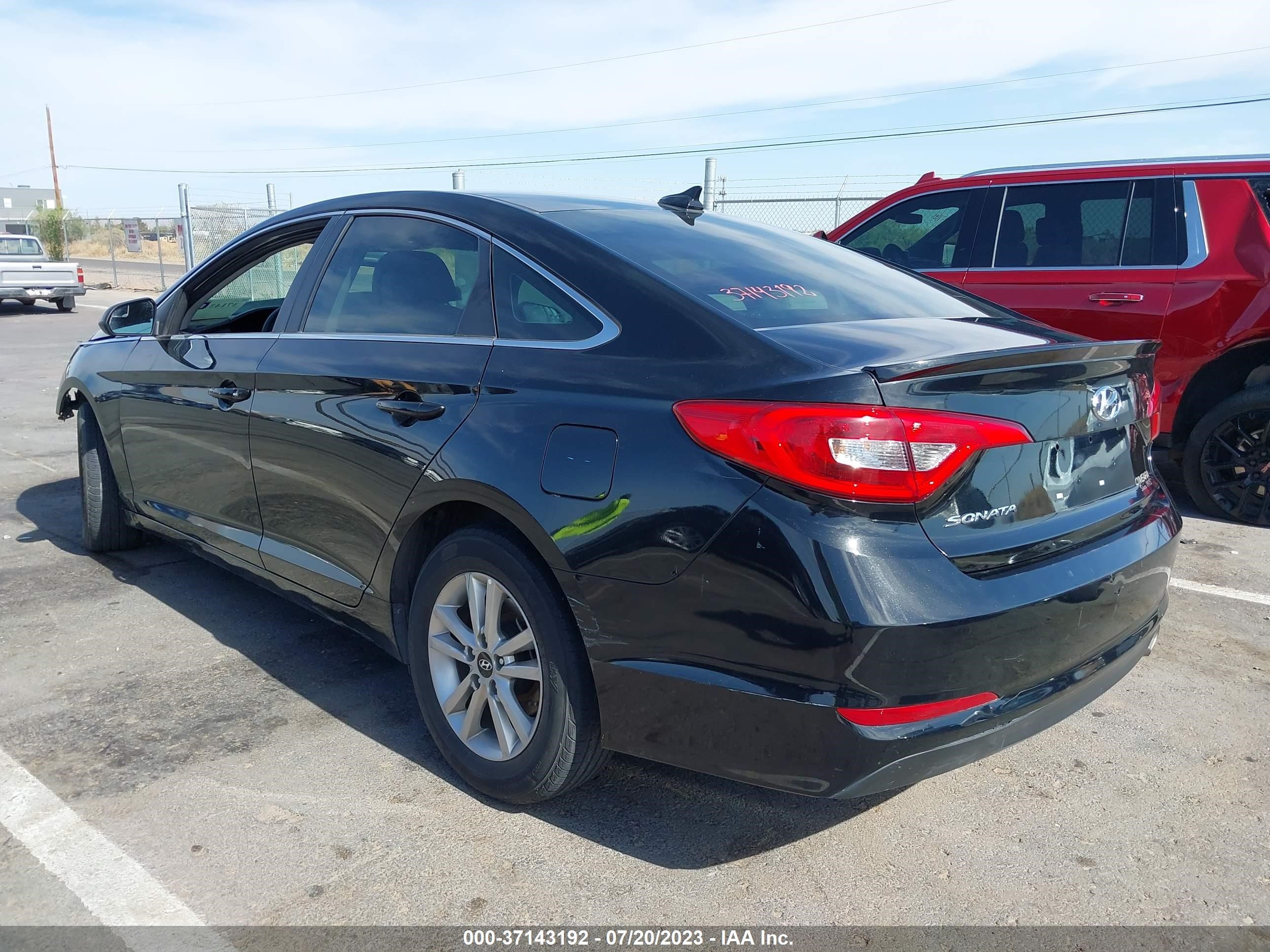 Photo 2 VIN: 5NPE24AF3HH531380 - HYUNDAI SONATA 