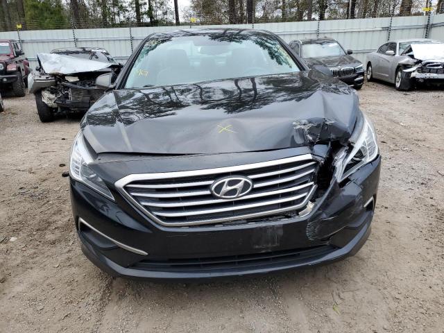 Photo 4 VIN: 5NPE24AF3HH543853 - HYUNDAI SONATA SE 