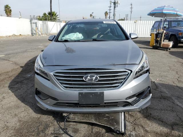 Photo 4 VIN: 5NPE24AF3HH558451 - HYUNDAI SONATA SE 