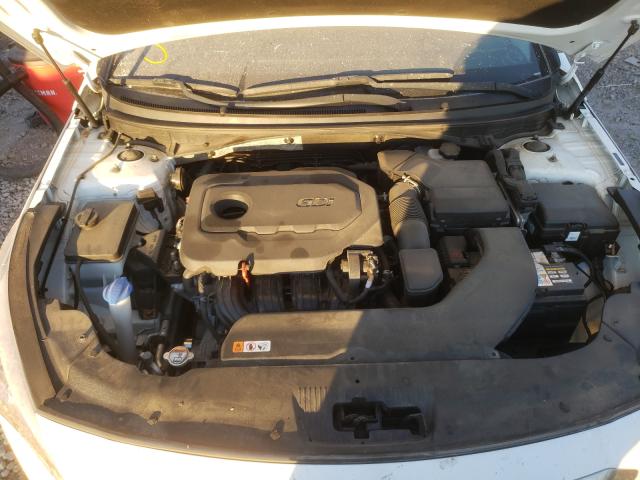 Photo 6 VIN: 5NPE24AF3HH569689 - HYUNDAI SONATA SE 