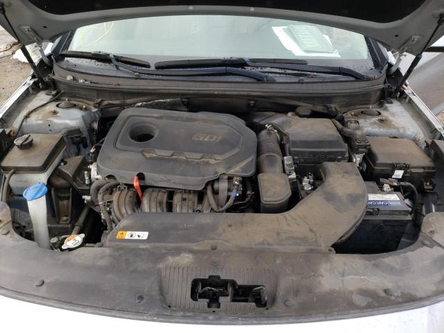 Photo 6 VIN: 5NPE24AF3HH572737 - HYUNDAI SONATA SE 